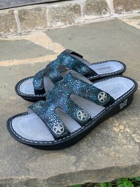 Alegria Black Teal Glitter Triple-Strap Slide Sandals 38